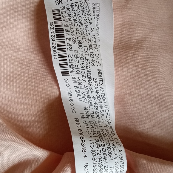 Zara Faux Fur Floral Jacket In Size XS, NWOT - Picture 6 of 7